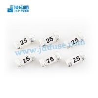 哪個型號貼片保險絲可以做電源過載保護？